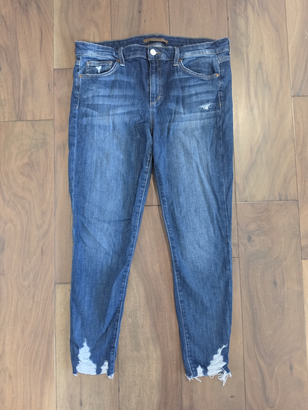 Joe’s Jeans Women’s W/32 Dark Wash Skinny Jeans | Stretch | Distressed Hem
